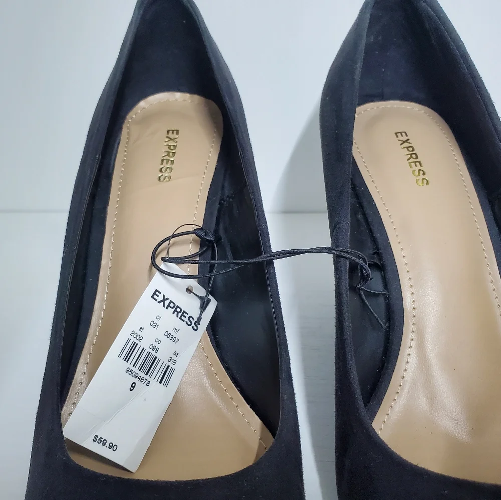 Classic Black Wedge Pumps - Express